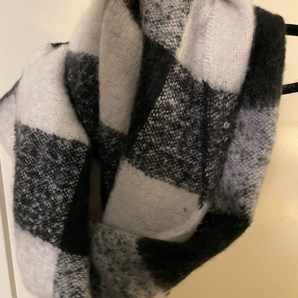 Steve Madden Wrap